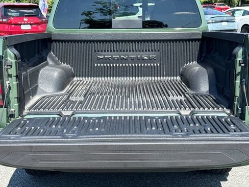 Used 2025 Nissan Frontier Pro-X RWD image 18