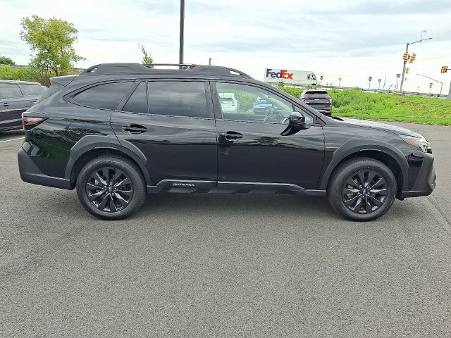 Certified 2024 Subaru Outback Onyx Edition AWD/4WD image 8