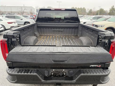 Used 2021 GMC Sierra 2500 AT4 image 31