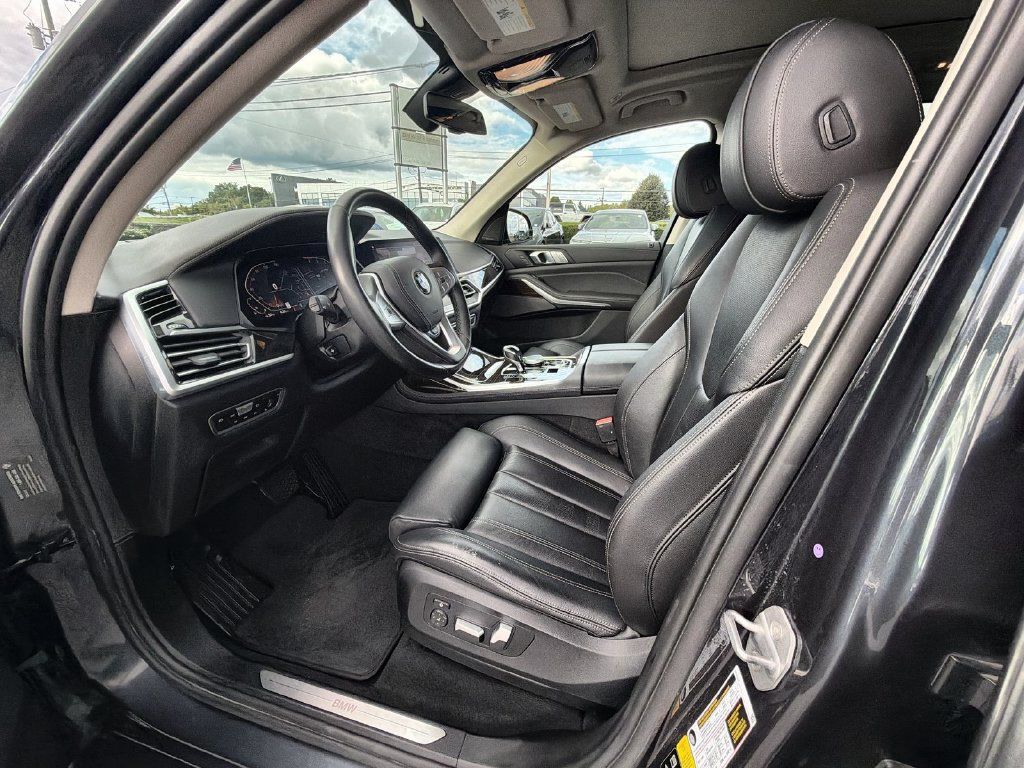 Used 2020 BMW X7 xDrive40i w/ Premium Package AWD/4WD image 10