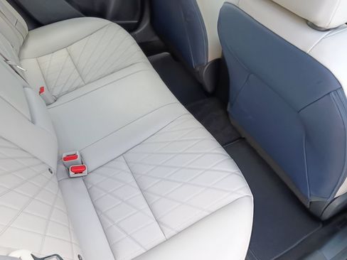Used 2026 Nissan Sentra SL w/ Floor Mat Package FWD image 29