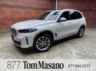 Certified 2024 BMW X5 xDrive40i w/ Premium Package AWD/4WD video 1
