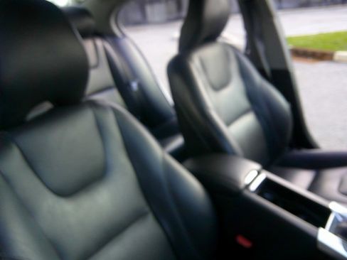 Used 2016 Volvo S60 T5 Premier w/ Convenience Package image 51