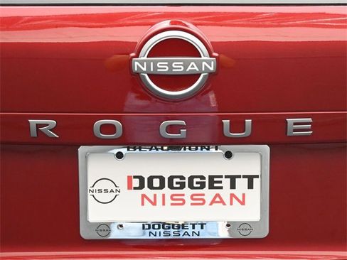 New 2026 Nissan Rogue S image 12