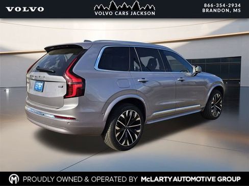 New 2026 Volvo XC90 B6 Plus w/ Protection Package Premier AWD/4WD image 4