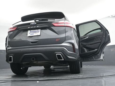 Used 2021 Ford Edge ST w/ Equipment Group 401A AWD/4WD image 40
