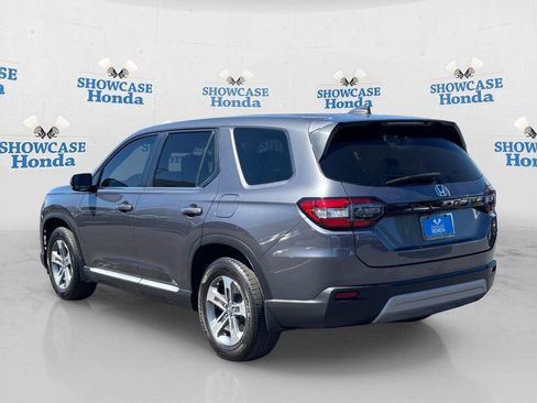 Used 2025 Honda Pilot EX-L image 5