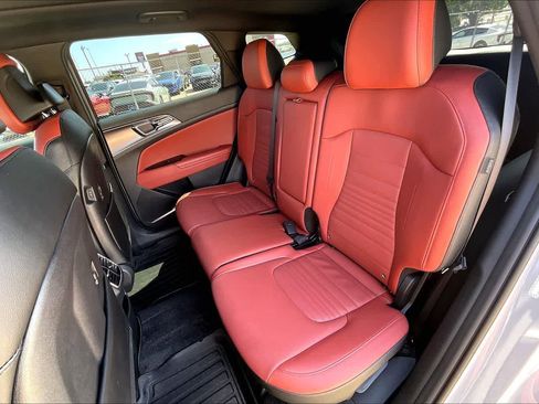 Certified 2024 Kia Sportage SX FWD image 28