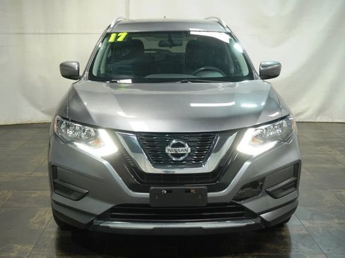 Used 2017 Nissan Rogue SV AWD/4WD image 8