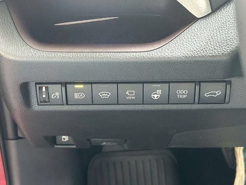 Used 2025 Toyota RAV4 Limited w/ Advanced Technology Package AWD/4WD image 19