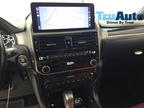 Used 2023 Lexus GX 460 Premium w/ Premium Package AWD/4WD image 11