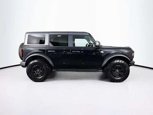 Used 2023 Ford Bronco Wildtrak AWD/4WD image 8