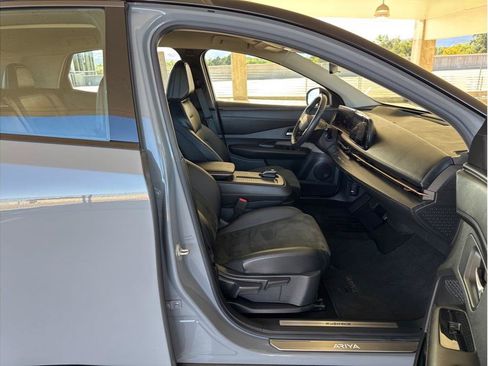 Used 2023 Nissan Ariya AWD image 14
