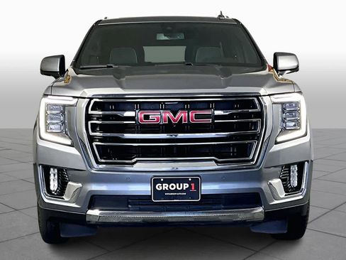 Certified 2022 GMC Yukon SLT w/ SLT Premium Package image 3