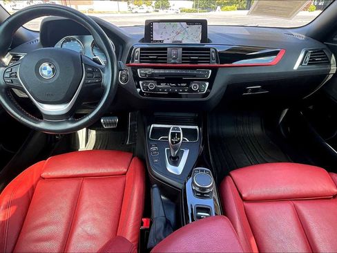 Used 2020 BMW 230i Convertible w/ Premium Package image 15