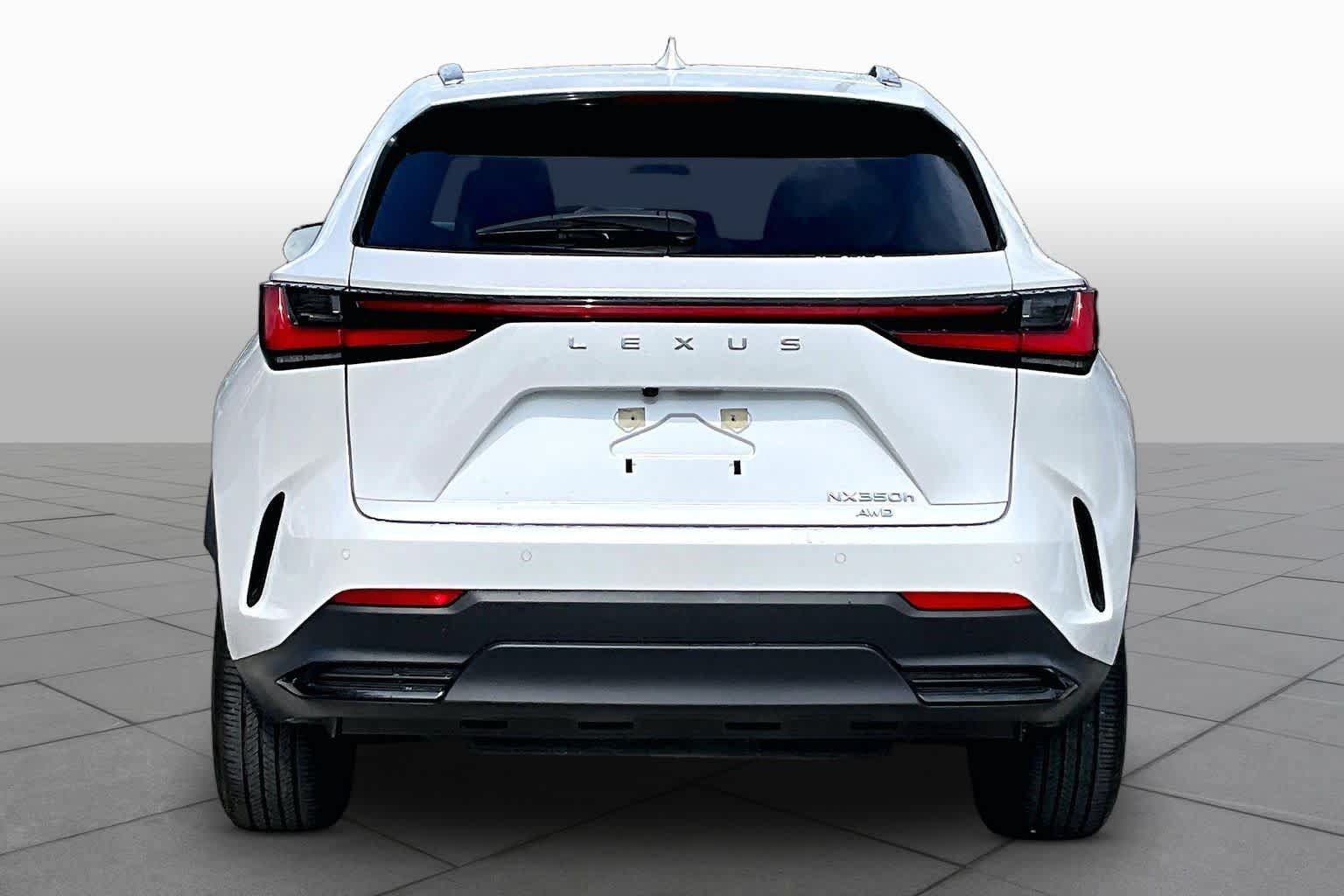 Used 2024 Lexus NX 350h AWD image 5