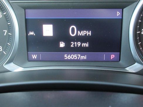 Used 2021 Chevrolet Equinox Premier image 33