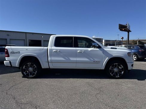Used 2024 RAM 1500 Limited image 8