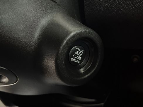 Used 2023 RAM ProMaster 3500 w/ Driver Convenience Group image 33