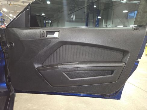 Used 2012 Ford Mustang Boss 302 w/ Boss 302 Accessory Pkg image 27