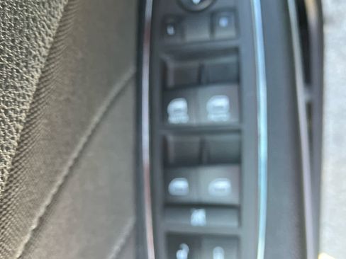 Used 2023 Dodge Charger GT image 11