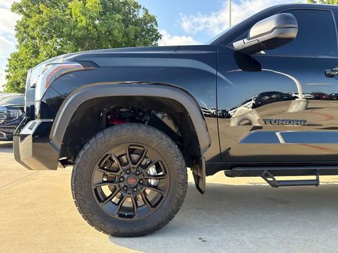 Used 2024 Toyota Tundra SR5 w/ SR5 Premium Package AWD/4WD image 5