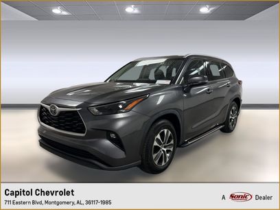 Used 2022 Toyota Highlander XLE