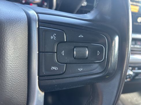 Used 2023 GMC Sierra 1500 SLE w/ Enhanced Capability Package AWD/4WD image 16