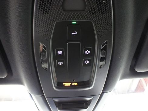 New 2025 Porsche Cayenne S image 39