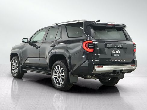 Used 2025 Toyota 4Runner Limited AWD/4WD image 3