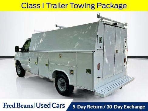 Used 2019 Ford E-350 and Econoline 350 Super Duty w/ Power Windows & Locks Group RWD image 7