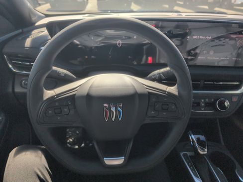 New 2026 Buick Envista Preferred image 16