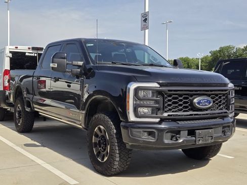 Used 2023 Ford F250 Lariat w/ Lariat Ultimate Package AWD/4WD image 1