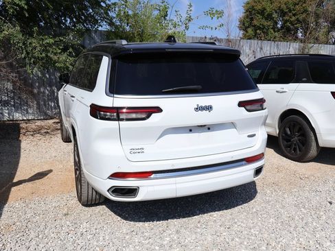 Used 2024 Jeep Grand Cherokee L Summit AWD/4WD image 13