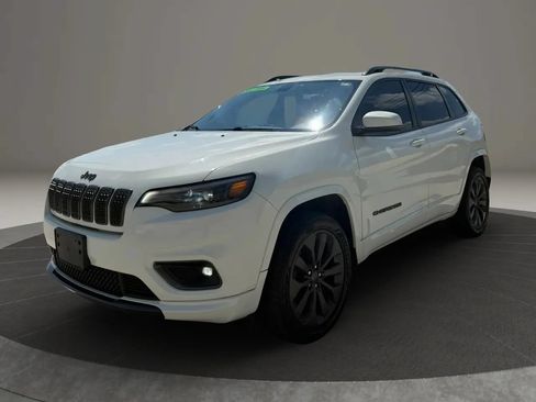 Used 2019 Jeep Cherokee High Altitude AWD/4WD image 3
