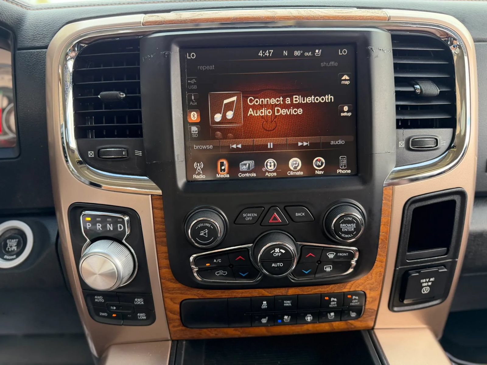 Used 2015 RAM 1500 Laramie Longhorn w/ Convenience Group AWD/4WD image 21