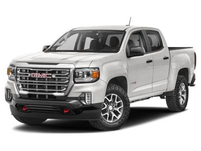Used 2022 GMC Canyon AT4 w/ Trailering Package