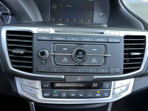 Used 2014 Honda Accord LX image 27