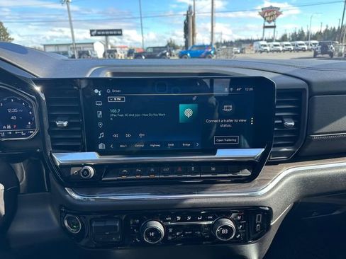 Used 2024 Chevrolet Silverado 1500 LTZ w/ LTZ Convenience Package II image 20