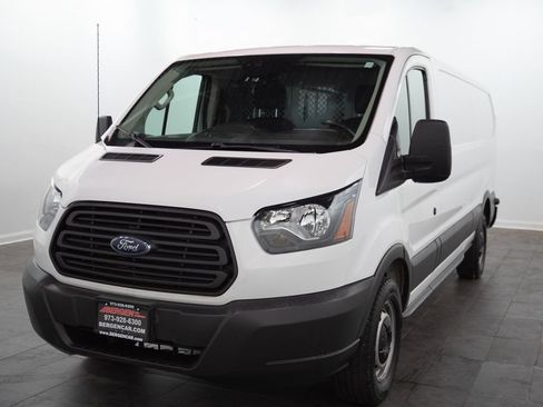 Used 2018 Ford Transit 350 148 Low Roof RWD image 4
