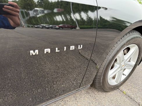 Used 2024 Chevrolet Malibu LT FWD image 28