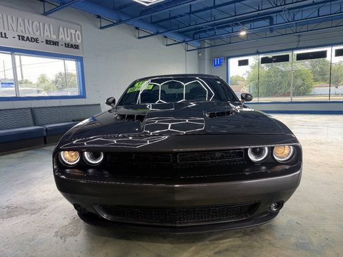 Used 2019 Dodge Challenger R/T w/ Blacktop Package RWD image 4