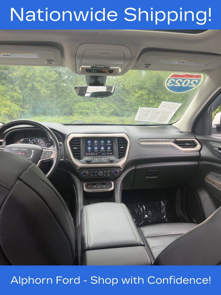 Used 2023 GMC Acadia Denali w/ Denali Ultimate Package AWD/4WD image 10