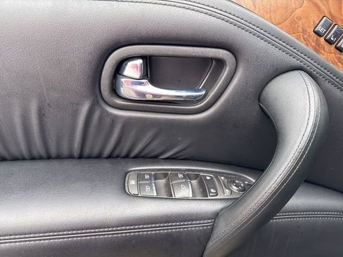 Used 2021 Nissan Armada SL w/ Captain's Chairs Package image 16