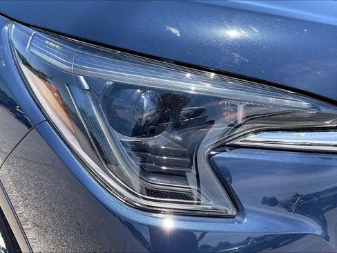 Used 2024 Subaru Ascent Premium w/ Convenience Package AWD/4WD image 30