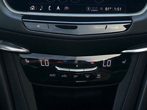 Used 2022 Cadillac XT5 Sportv w/ LPO, ONYX Package AWD/4WD image 20