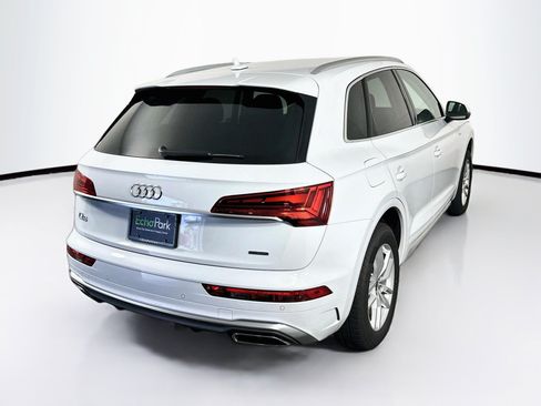 Used 2024 Audi Q5 2.0T Premium w/ Convenience Package AWD/4WD image 9