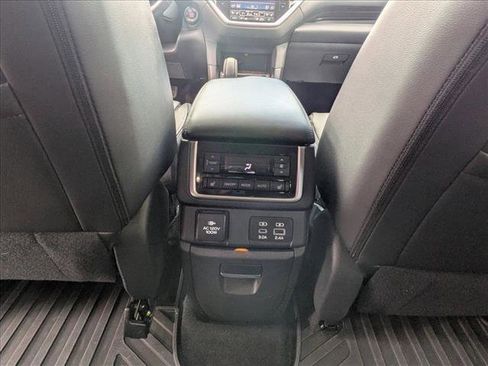 Used 2023 Subaru Ascent Touring w/ Popular Package #2A AWD/4WD image 14