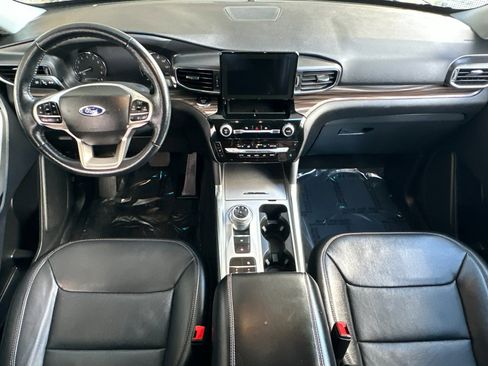 Certified 2022 Ford Explorer Limited w/ Equipment Group 301A image 14