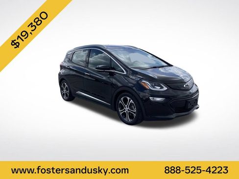Used 2021 Chevrolet Bolt Premier w/ Infotainment Package FWD image 7